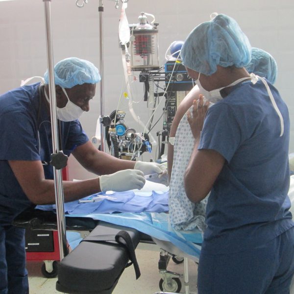 1271955_673438802699343_1821709552_o